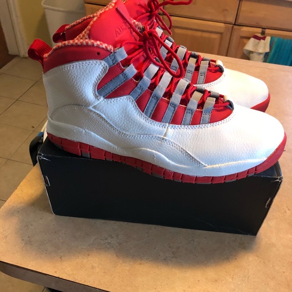 red and white 10s